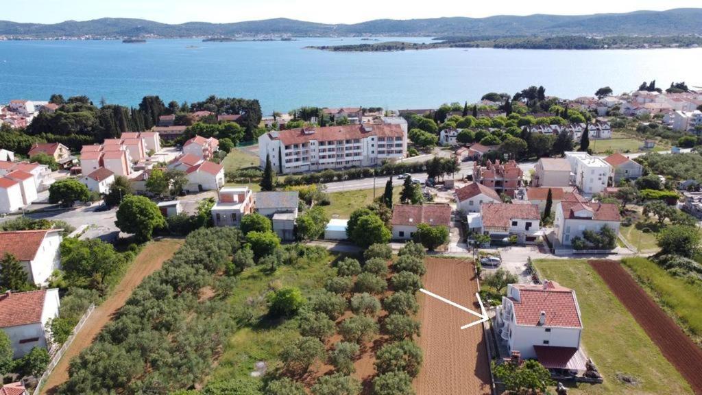 Apartments Marina Sveti Filip i Jakov Eksteriør bilde