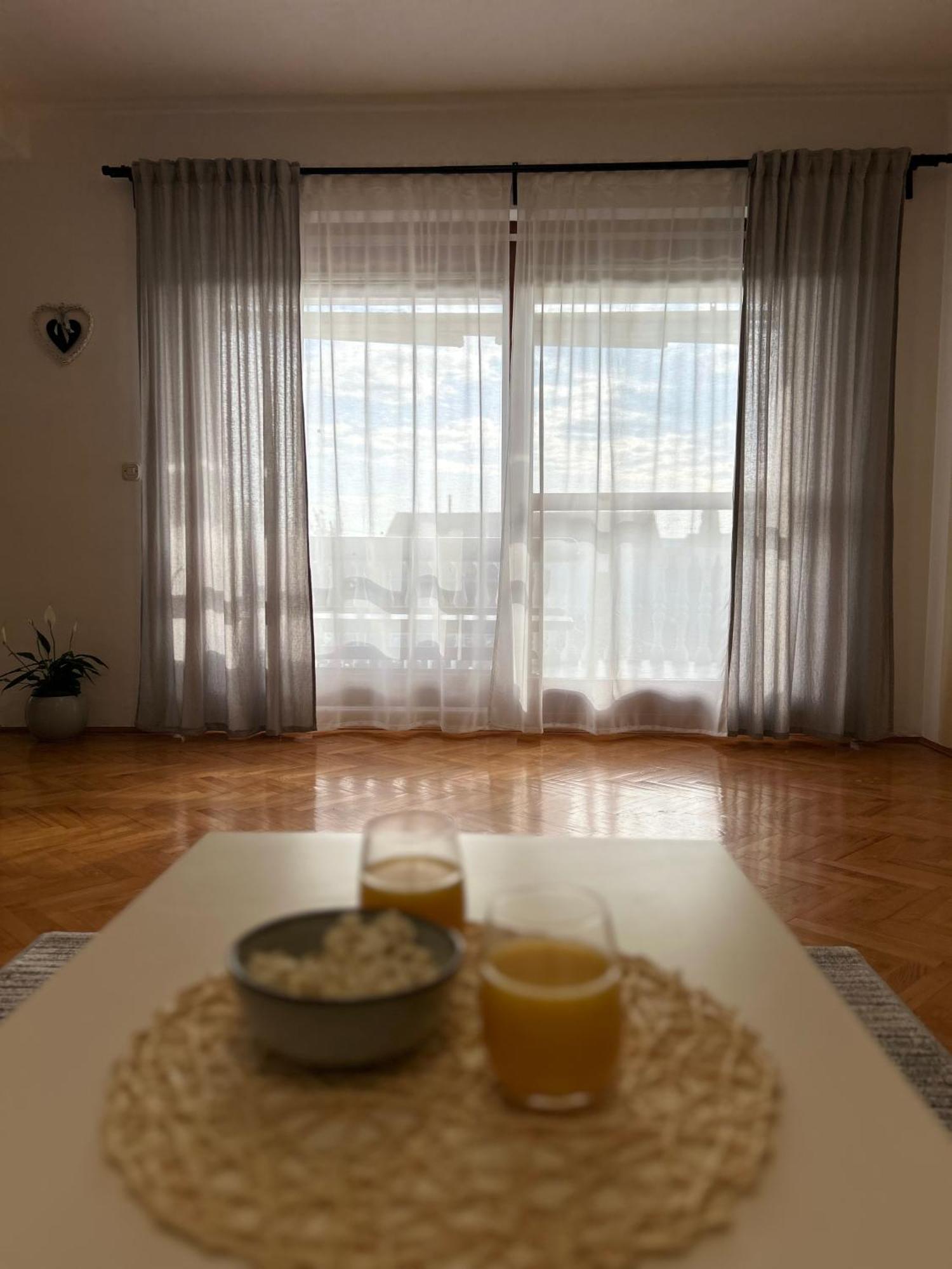 Apartments Marina Sveti Filip i Jakov Eksteriør bilde